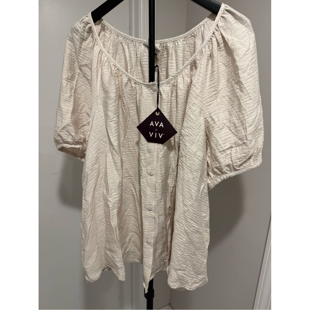 Ava & Viv Cream Button-Front Puff Sleeve Top - Picture 1 of 3